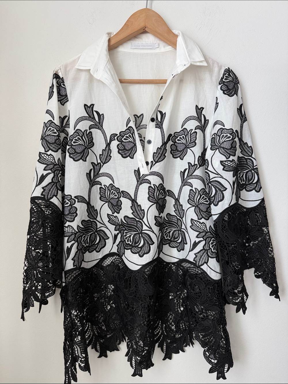 Anne Fontaine Viziane Shirt White ¾ Sleeve Lace & Black Floral Detail Size 6